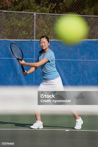 Foto de Atingir Forehand Jogador De Tênis e mais fotos de stock de 18-19 Anos - 18-19 Anos, 20 Anos, Aberto