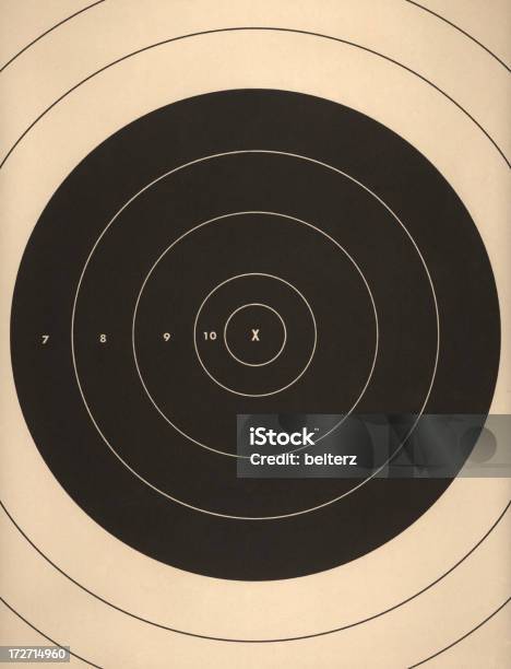 Foto de Alvo e mais fotos de stock de Alvo - Alvo, Aspiração, Atividade Recreativa