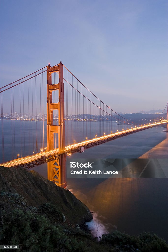 Golden Gate Bridge nocą - Zbiór zdjęć royalty-free (Ameryka)