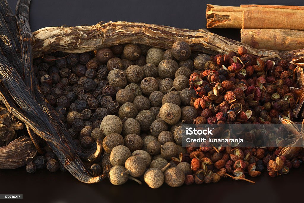 Três pimentas. - Foto de stock de Baunilha de Madagascar royalty-free