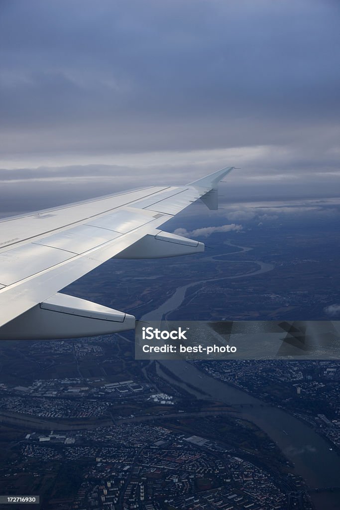 Vol au-dessus de la ville de Francfort - Photo de Affaires libre de droits