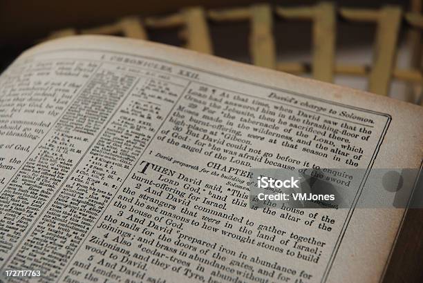 Bibbia Pagina - Fotografie stock e altre immagini di Anglicanesimo - Anglicanesimo, Antico - Vecchio stile, Arte