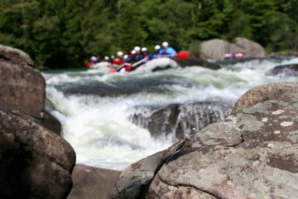 superior de rapids - rafting rapid white water atlanta whitewater boating fotografías e imágenes de stock