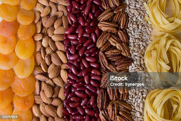 La Comida Saludable Foto de stock y más banco de imágenes de Albaricoque - Albaricoque, Alimento, Alimentos deshidratados