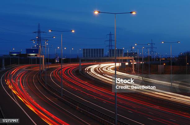 Moc W Podróży - zdjęcia stockowe i więcej obrazów Noc - Noc, Ciężarówka, Droga wielopasmowa