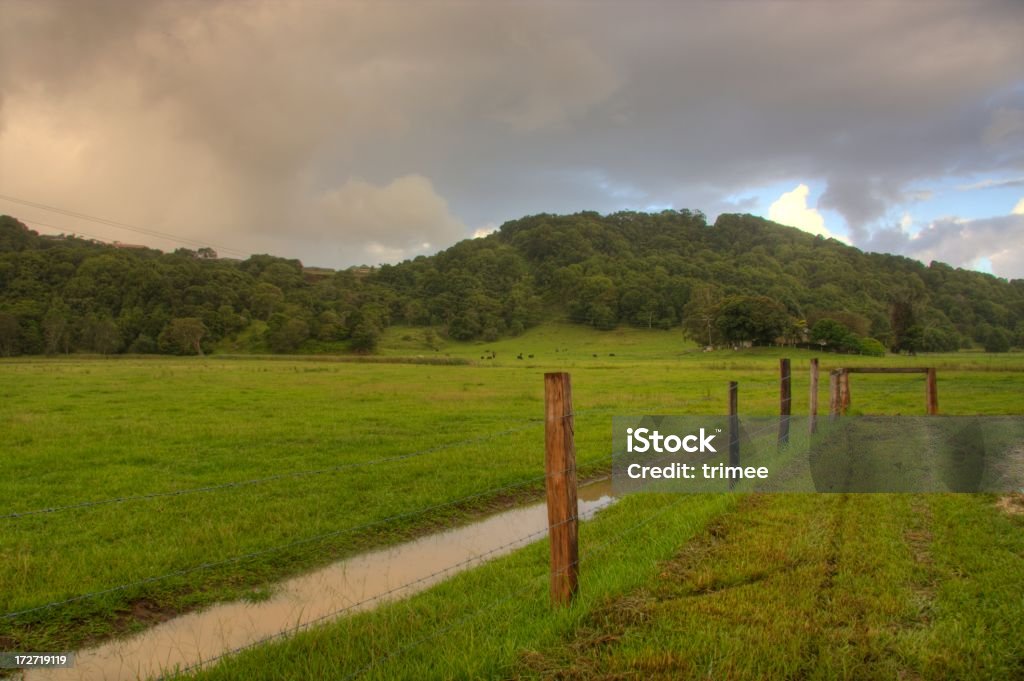 Farm após a tempestade - Royalty-free Cerca Foto de stock