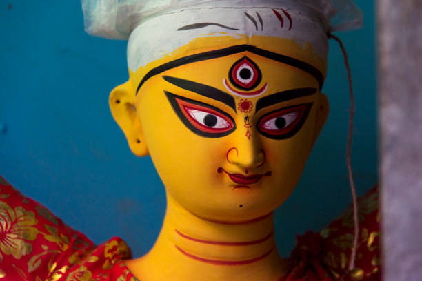 istock Unfinished idol of Goddess Durga 1727197276