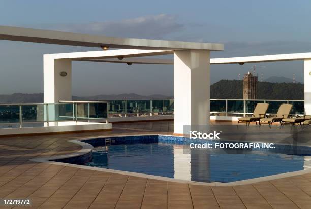 Panama City Condominio Piscina - Fotografie stock e altre immagini di Acqua - Acqua, Albergo, Albergo di lusso