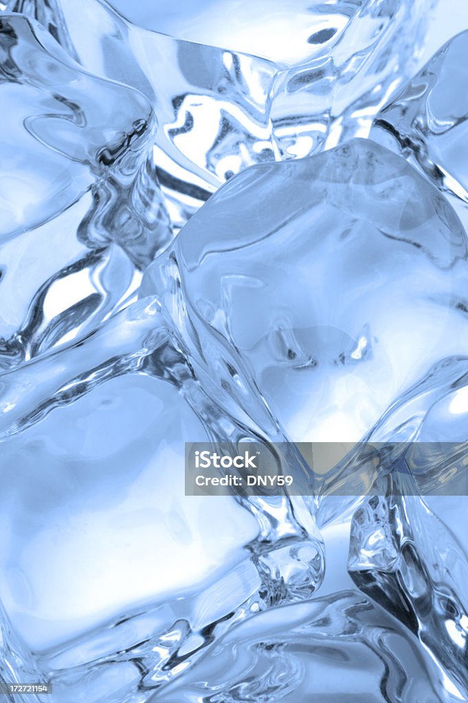 Cubos de hielo - Foto stock royalty-free di Bagnato