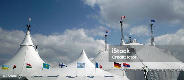 Circus Tent Stockfoto und mehr Bilder von Festzelt - Festzelt, Groß, Zelt