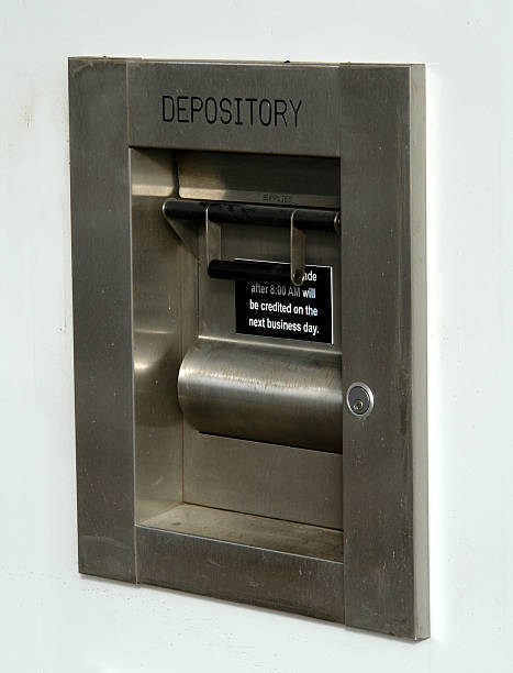 istock Bank Deposit 172722570