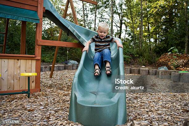 Foto de Yeah Menino No Seu Slide e mais fotos de stock de 12-17 meses - 12-17 meses, Alegria, Atividade