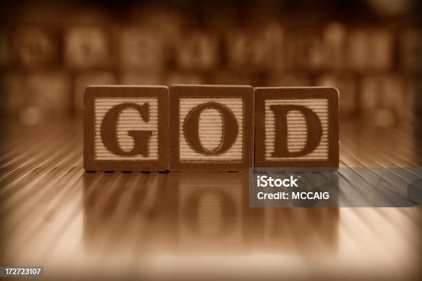 Dios N 2 De Serie Foto de stock y más banco de imágenes de Biblia - Biblia, Bloque - Forma, Bloque de construcción