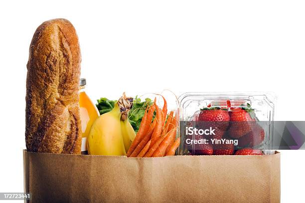 Lebensmittel Gesunde Frische Speisen In Papiertüte Auf Weißem Hintergrund Stockfoto und mehr Bilder von Papier
