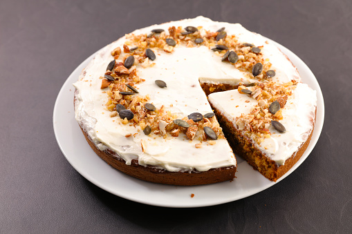 Carrot cake with dried fruits