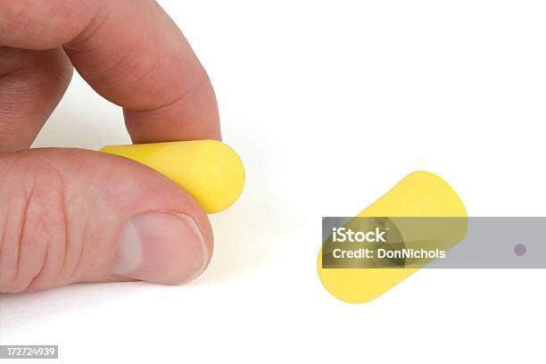 Fichas De Ouvido - Fotografias de stock e mais imagens de Amarelo - Amarelo, Barulho, Cilindro - Formas Geométricas