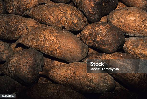 Yams - Fotografie stock e altre immagini di Papua Nuova Guinea - Papua Nuova Guinea, Arancione, Carboidrato - Cibo