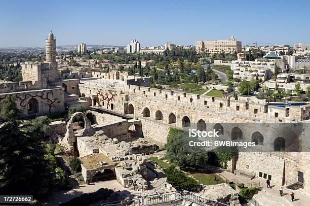 Foto de Jerusalém Vista Para A Cidade e mais fotos de stock de Hotel - Hotel, Jerusalém, Arco - Característica arquitetônica