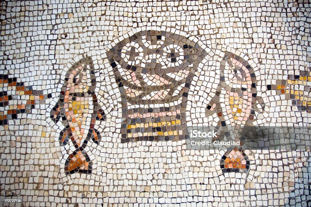 Древние мозаики из хлеба и рыба - Стоковые фото Рыба роялти-фри