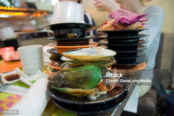 Complacencia Foto de stock y más banco de imágenes de Lavar los platos - Lavar los platos, Restaurante, Alimento