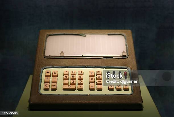 ビンテージカルキュレーターにクリップのパス - 1960～1969年のストックフォトや画像を多数ご用意 - 1960～1969年, 電卓, 銀行取引