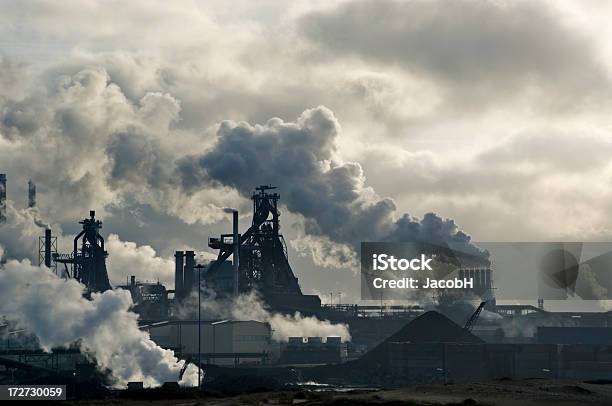 Viele Rauch Stockfoto und mehr Bilder von Treibhausgas - Treibhausgas, Abgas, Kohle