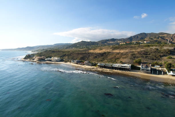 istock Pacific Coast in Malibu, California 172731321