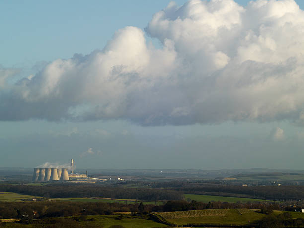 istock Coal-fired power station in the landscape 172733274