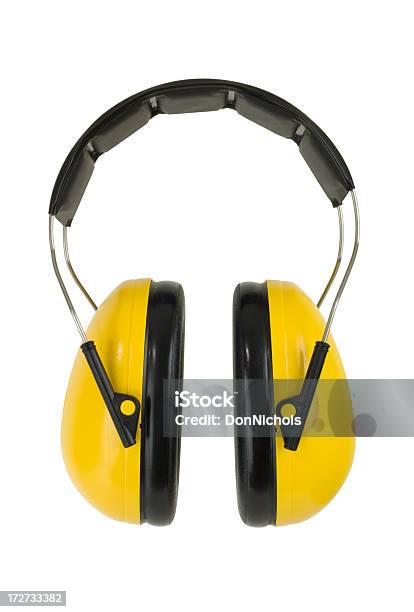 Amarelo Muffs Ouvido - Fotografias de stock e mais imagens de Barulho - Barulho, Fundo Branco, Indústria de construção