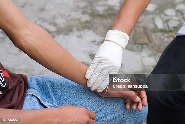 Cheking Impulso - Fotografie stock e altre immagini di Farmaco - Farmaco, Paese in via di sviluppo, Sanità e medicina