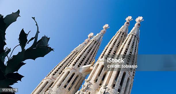 Sagrada Família Em Barcelona - Fotografias de stock e mais imagens de Abstrato - Abstrato, Antonio Gaudi, Arquitetura