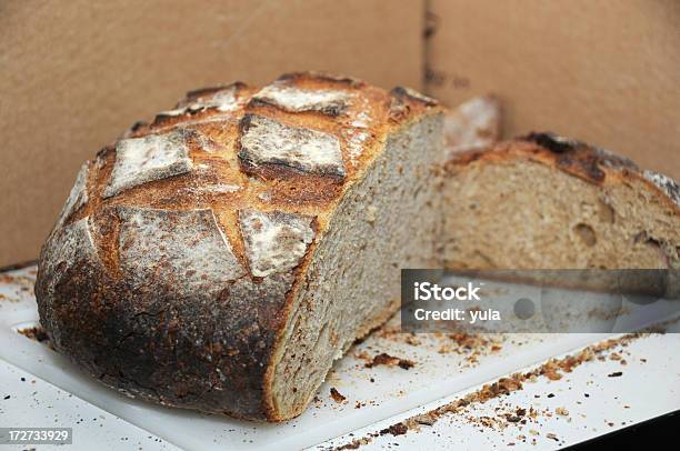 Pan Foto de stock y más banco de imágenes de Agricultura - Agricultura, Alimento, Carbohidrato