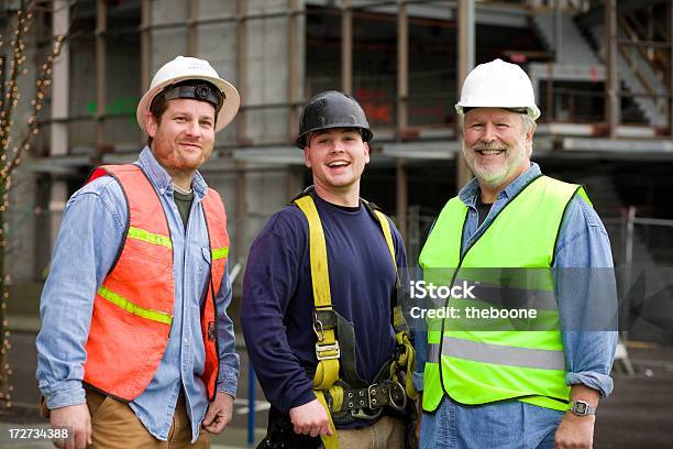 Photo libre de droit de Construction Travailleur Portraits banque d'images et plus d'images libres de droit de 20-24 ans - 20-24 ans, Activités de week-end, Adulte