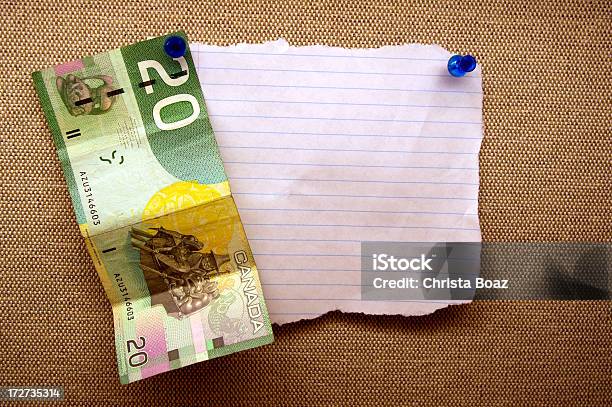 Photo libre de droit de Note Avec De Largent banque d'images et plus d'images libres de droit de Activité avec mouvement - Activité avec mouvement, Argent de poche, Billet de 20 dollars canadiens