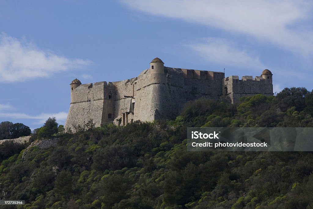 Castello di Mont boro (Nizza - Foto stock royalty-free di Antico - Condizione