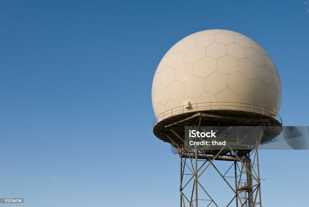 Radome - Foto de stock de Cúpula geodésica libre de derechos