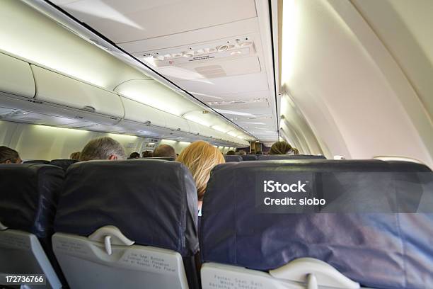 Foto de Avião De Passageiros e mais fotos de stock de Assento - Assento, Assento de avião, Assento de veículo