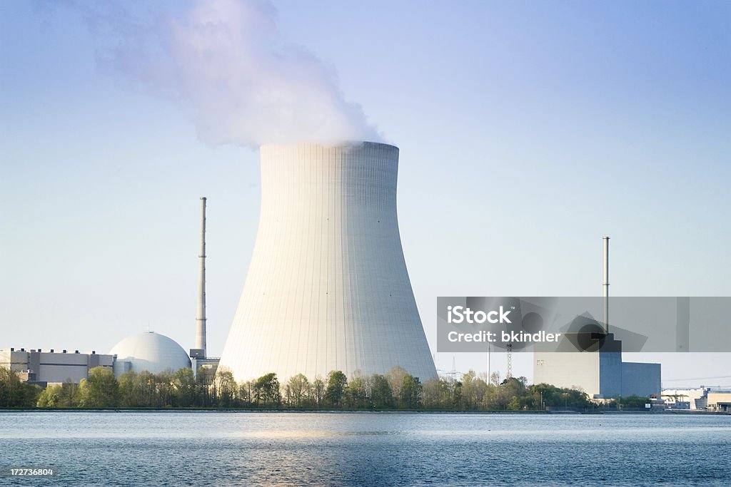 Centrale nucléaire - Photo de Bleu libre de droits