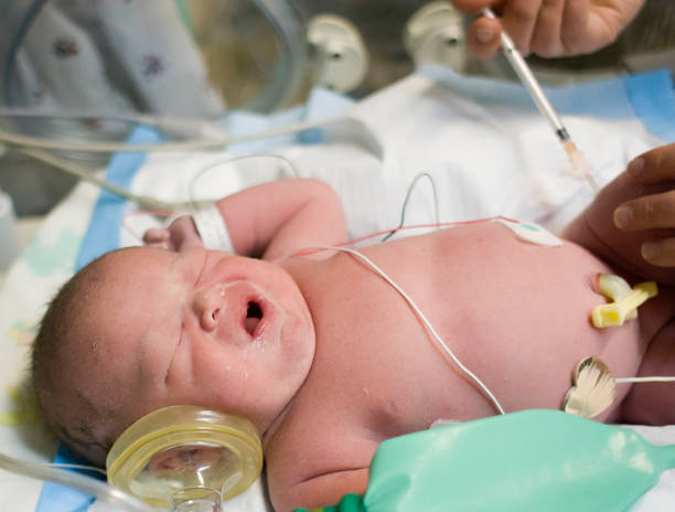 istock Vaccination Incubator Baby Shot 172736837