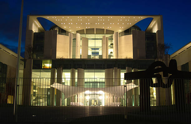 istock Federal Chancellery by night 172737574