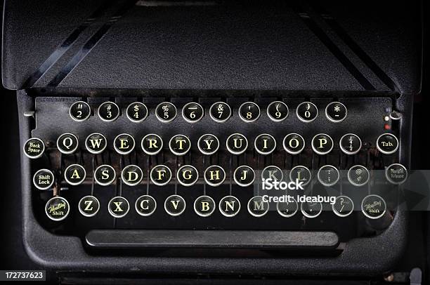 Alte Schreibmaschine Schlüssel Stockfoto und mehr Bilder von Alt - Alt, Altertümlich, Antiquität