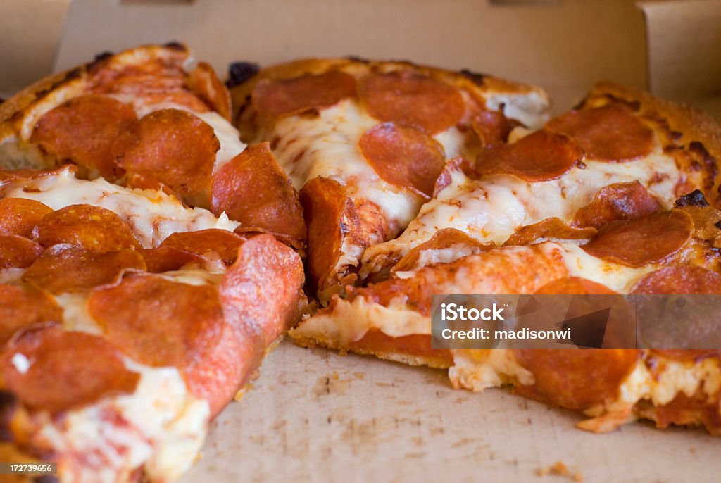 Potna Pizza Pepperoni - Zbiór zdjęć royalty-free (Bez ludzi)