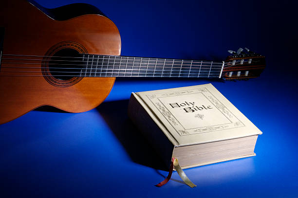 biblia y música serie - salterio fotografías e imágenes de stock