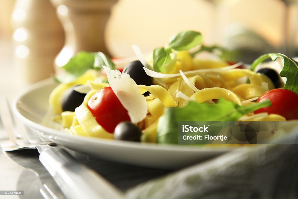 Italian imagens estáticas: Tagliatelle vegetariano - Foto de stock de Comida royalty-free