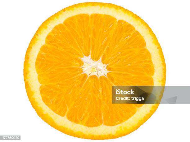 Rodaja De Naranja Foto de stock y más banco de imágenes de Alimento - Alimento, Blanco - Color, Color - Tipo de imagen