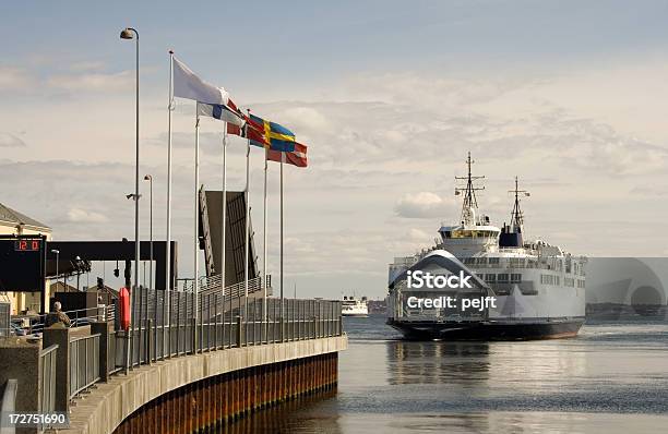 쾌속선 도착합니다 하버 덴마크에 대한 스톡 사진 및 기타 이미지 - 덴마크, 페리-여객선, 트럭