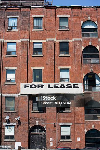 Señal De Impulso Foto de stock y más banco de imágenes de Anuncio - Anuncio, Arquitectura exterior, Cartel inmobiliario