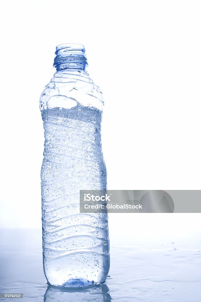 Nahaufnahme einer Flasche Wasser - Lizenzfrei Glas Stock-Foto