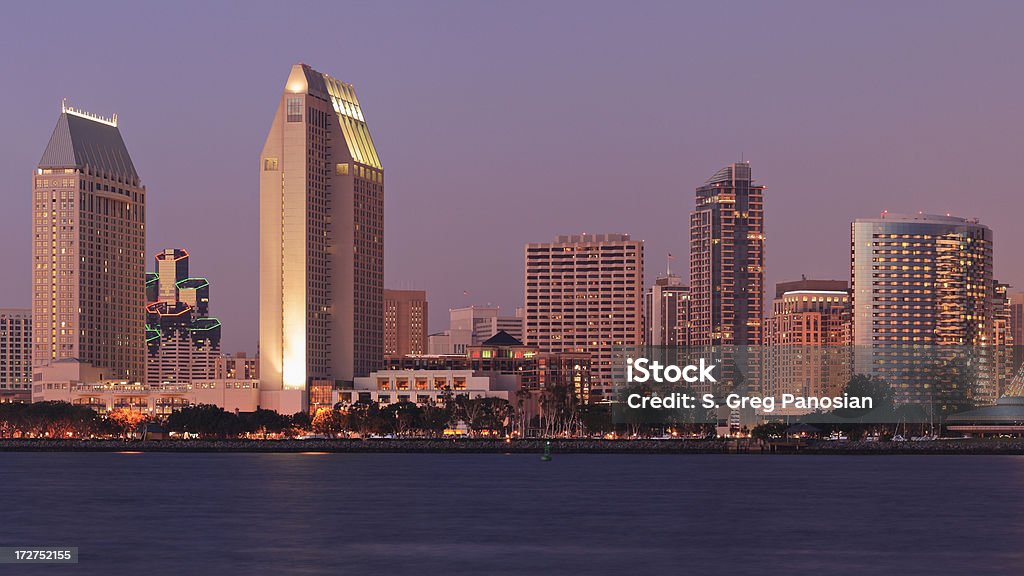 Edificios de la ciudad de San Diego - Foto de stock de Agua libre de derechos