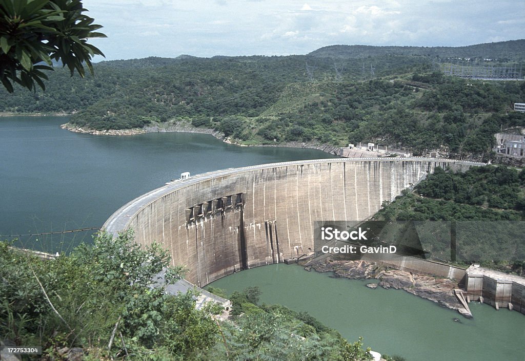 Lac Kariba le Zimbabwe et la Zambie mur de barrage de photos - Photo de Barrage de Kariba libre de droits